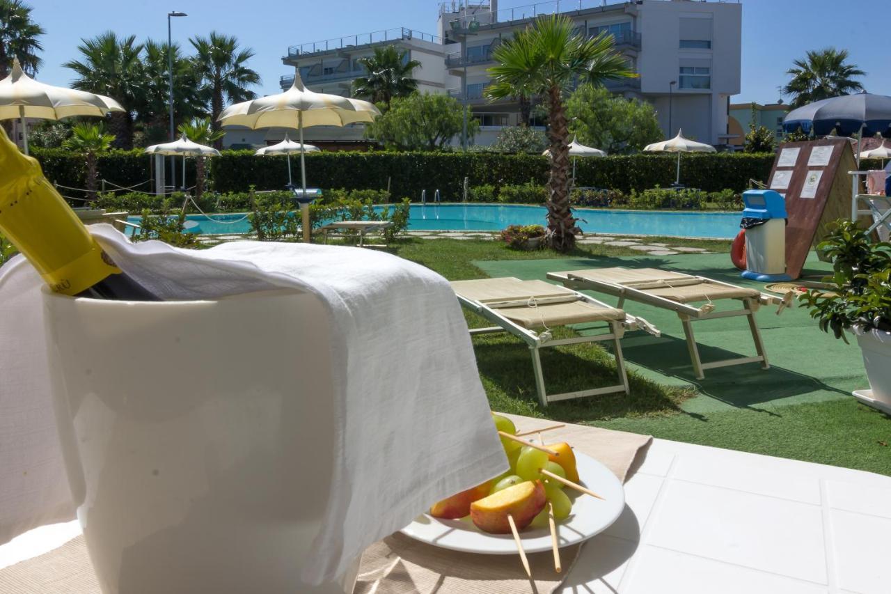 Seapark Spa Resort Giulianova Exterior photo